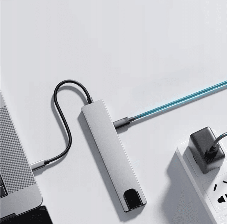 USB-C 8-w-1 HDMI 4K SD Macbook