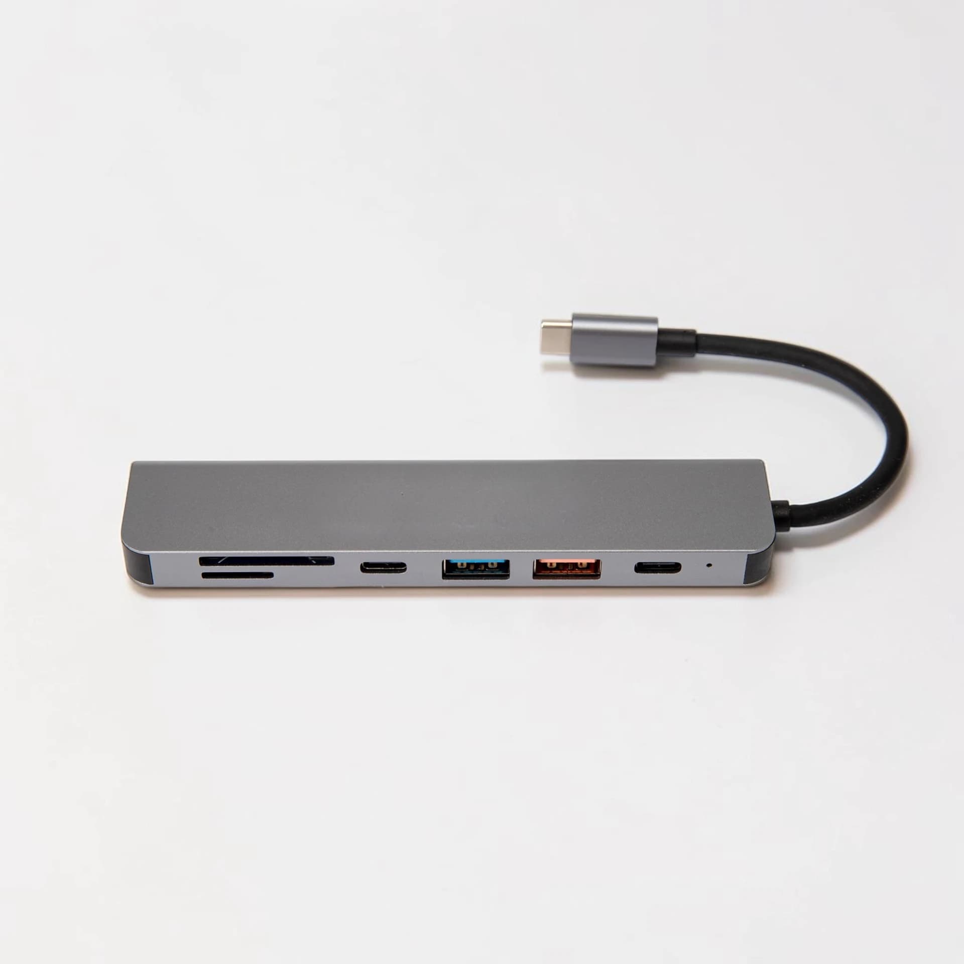 Stacja dokująca USB-C 7-w-1 HDMI 4K SD